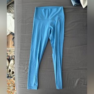 Aritzia Tna Blue TnAction Butter Cheeky Hi-Rise Leggings Size Medium